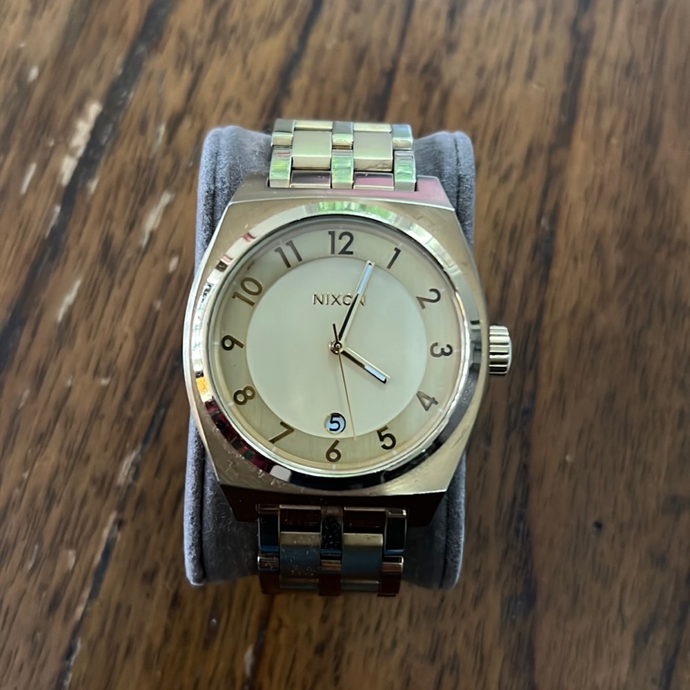 Nixon Gold Watch | women’s